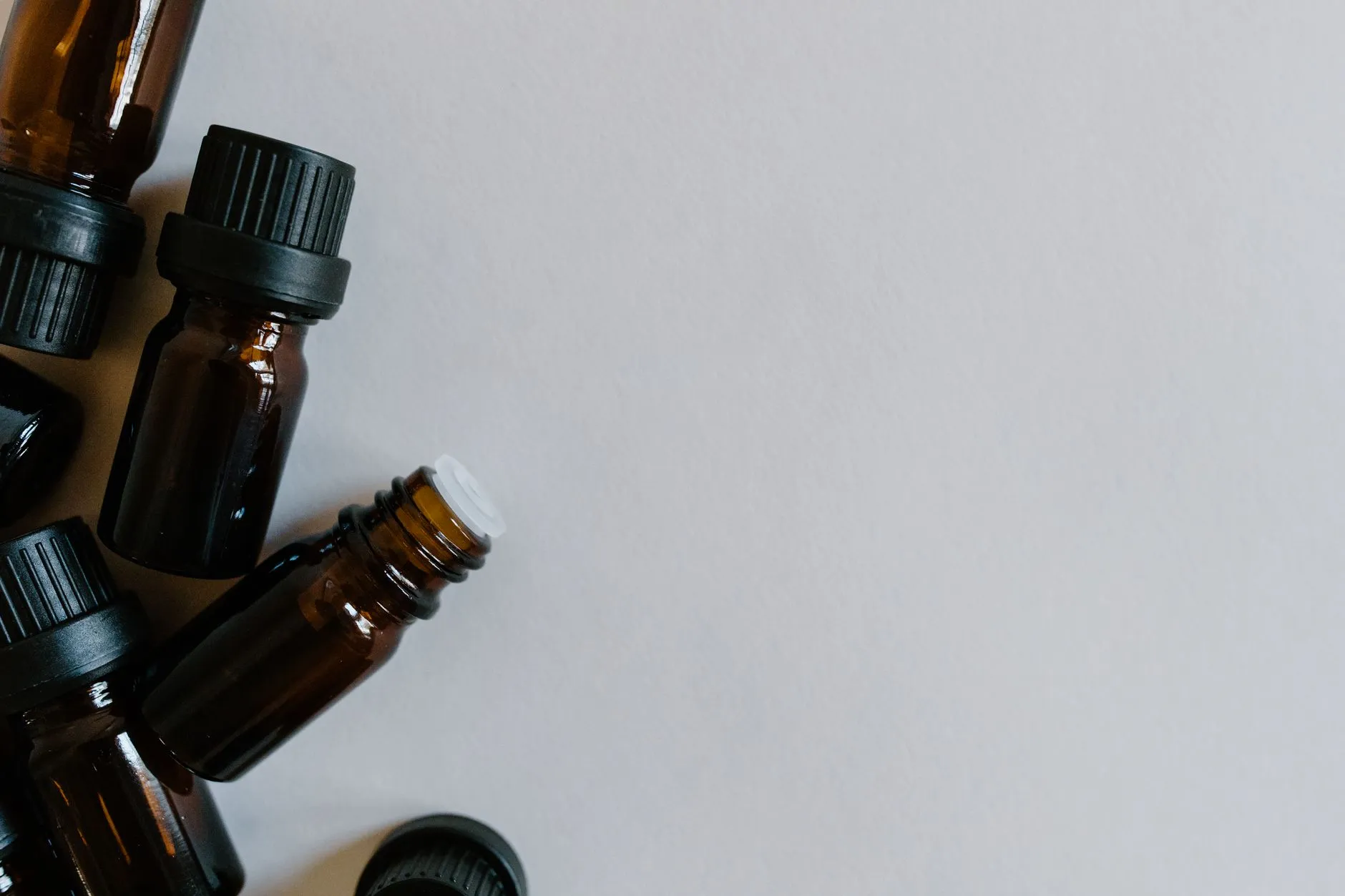 上网行为管理与链路聚合在政企网络中的协同应用解析