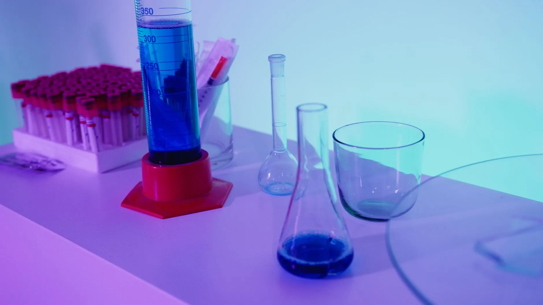 负载均衡器与链路聚合器在企业网络中的协同部署方案